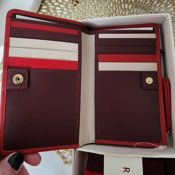 Radley London Red Wallet and Socks Set - Picture 5 of 8
